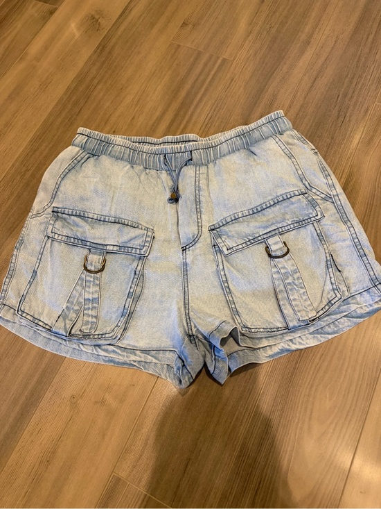 Pants - Vintage Havana Light Blue Denim Utility Shorts for Women